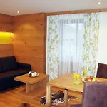 Lenauhof Hotel 3*