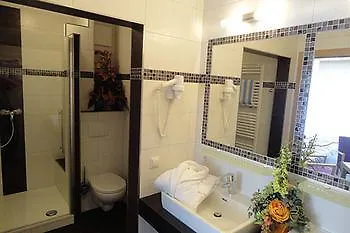 Lenauhof Hotel 3*