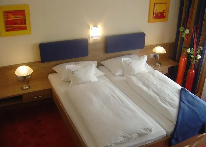 Lenauhof Hotel