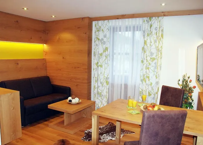 Lenauhof Hotel 3*